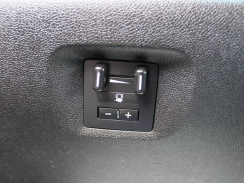 Used 2014 Chevrolet Silverado 2500 LT w/ Snow Plow Prep Package image 22