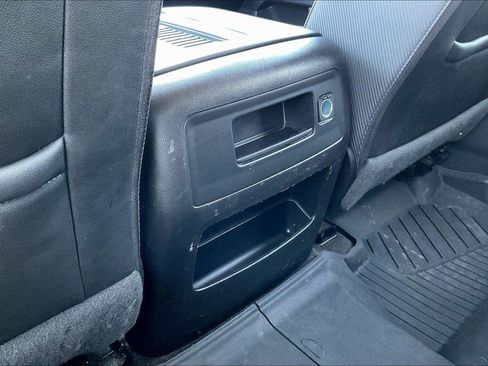 Used 2017 GMC Sierra 1500 SLT image 24