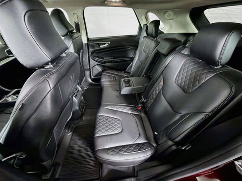 Used 2024 Ford Edge Titanium AWD/4WD image 25