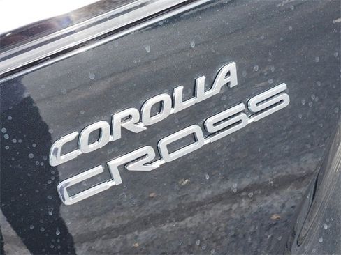 New 2026 Toyota Corolla Cross LE image 8