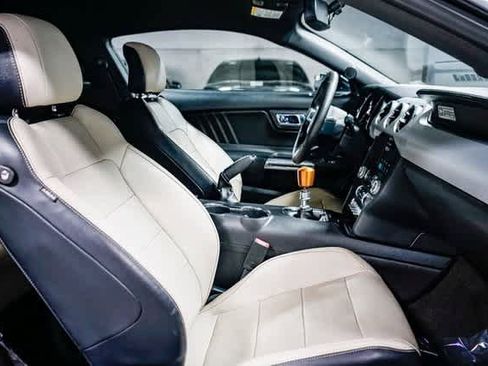 Used 2016 Ford Mustang GT Premium w/ Equipment Group 401A image 15