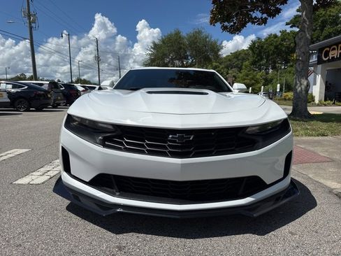 Used 2022 Chevrolet Camaro LT image 3