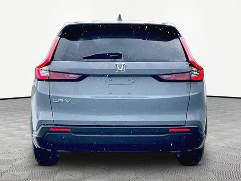 Used 2025 Honda CR-V LX image 7