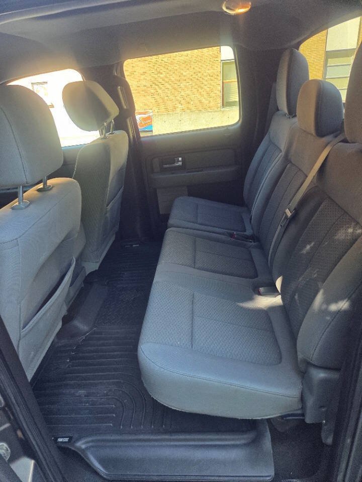 Used 2012 Ford F150 XLT w/ XLT Chrome Pkg AWD/4WD image 4