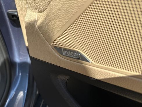 Used 2015 Hyundai Genesis 3.8 w/ Option Group 03 image 40