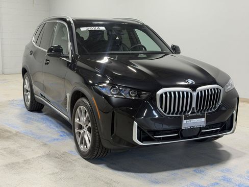 Used 2024 BMW X5 xDrive40i w/ Premium Package AWD/4WD image 13