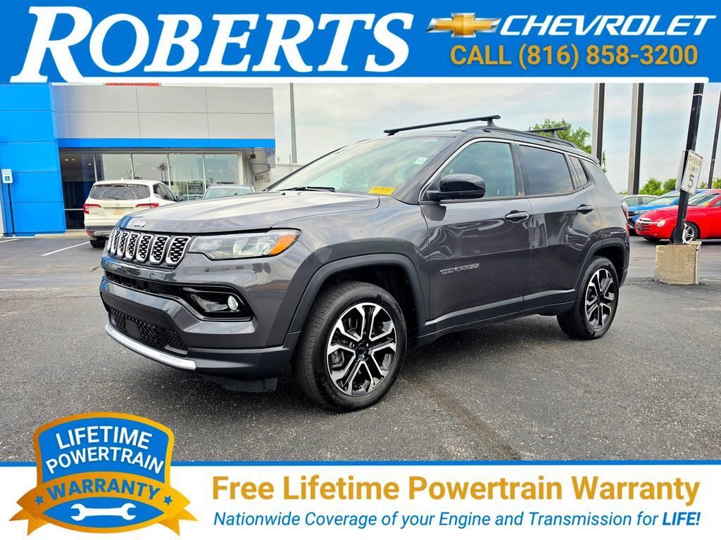 Used 2024 Jeep Compass Limited AWD/4WD image 1