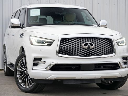 Used 2021 INFINITI QX80 Sensory w/ Cargo Package image 2
