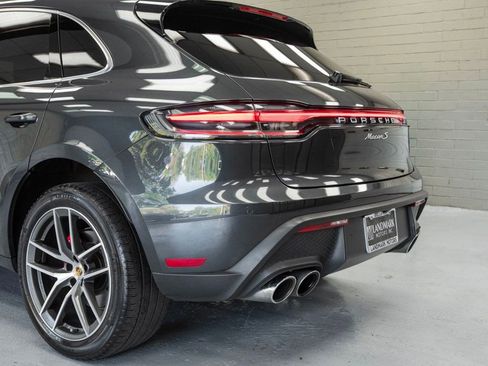 Used 2022 Porsche Macan S image 46