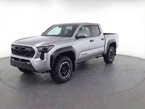 New 2026 Toyota Tacoma TRD Off-Road image 3