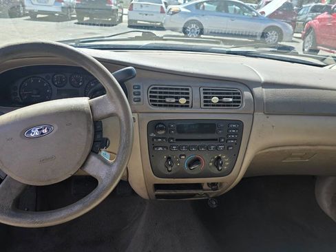 Used 2007 Ford Taurus SE image 9