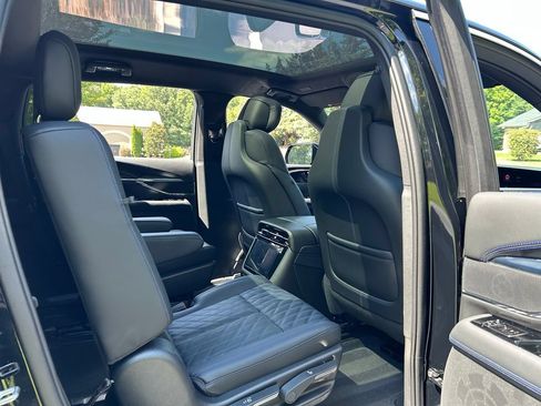 Used 2025 Cadillac Escalade IQ Luxury 1 AWD/4WD image 56