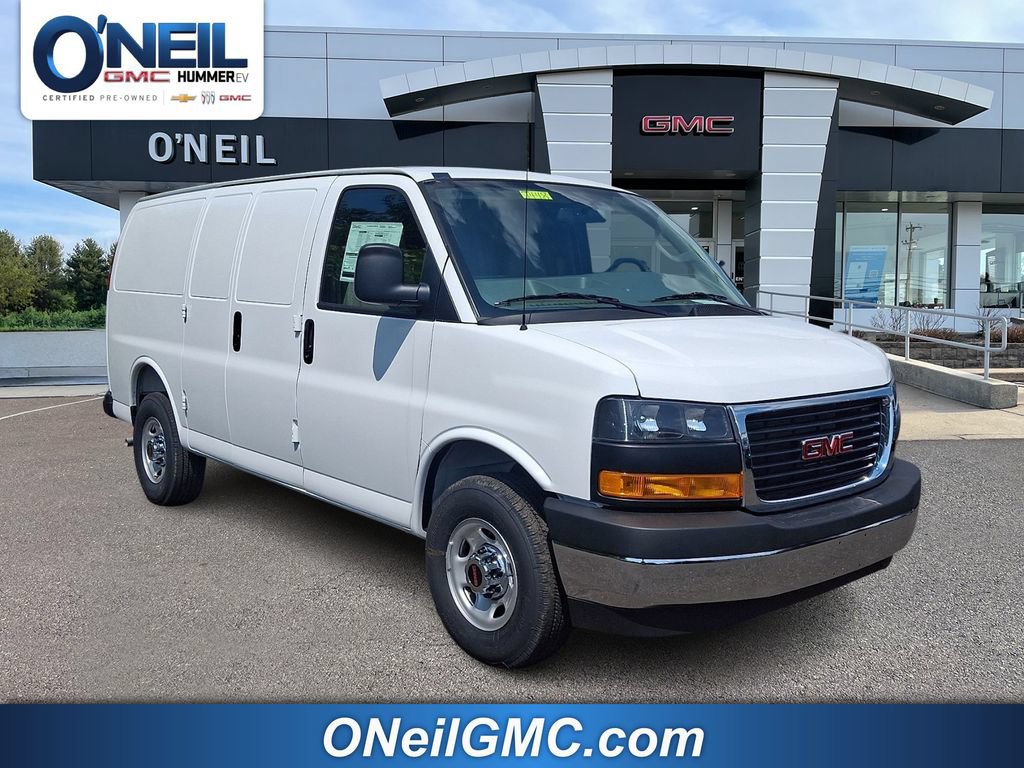 Used 2026 GMC Savana 2500 w/ Driver Convenience Package RWD image 1