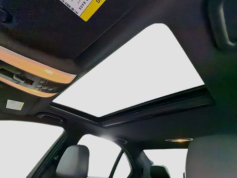 Used 2013 Mercedes-Benz C 300 4MATIC Sedan image 21