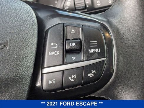 Used 2021 Ford Escape SE w/ Convenience Package image 18