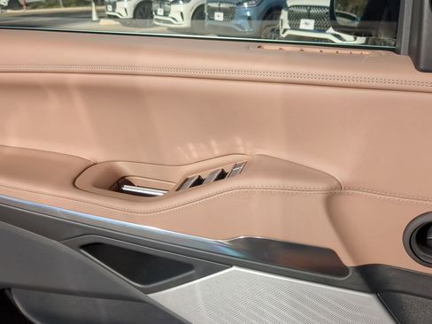 New 2025 Lincoln Navigator L Black Label image 12