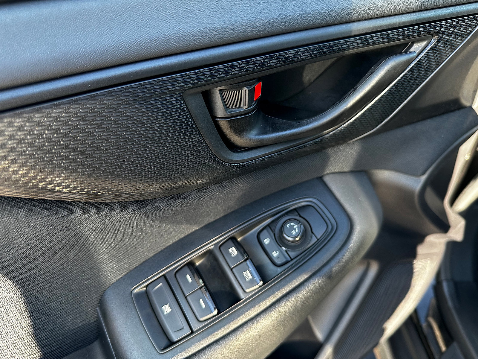 Used 2020 Subaru Outback AWD/4WD image 14