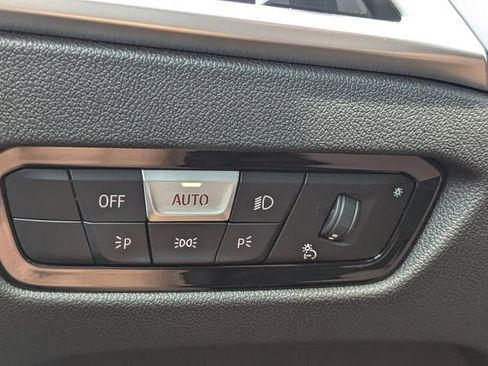 New 2025 BMW 330i xDrive Sedan w/ Premium Package image 27