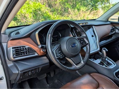 Used 2022 Subaru Outback Touring XT AWD/4WD image 20