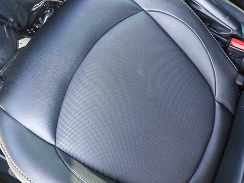 Used 2022 MINI Cooper 4-Door Hardtop image 25