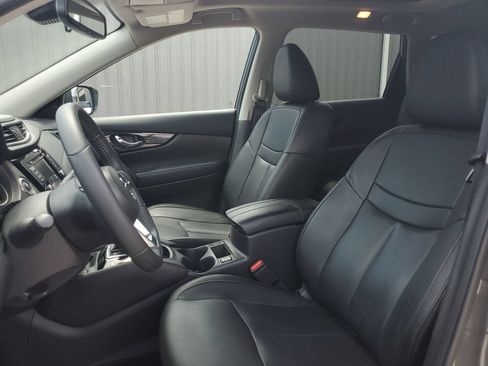 Used 2019 Nissan Rogue SL w/ Premium Package FWD image 25