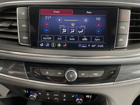 Used 2023 Buick Enclave Essence w/ Sport Touring Edition image 25