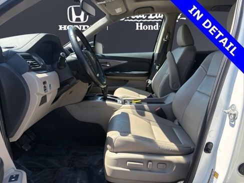 Used 2017 Honda Pilot EX-L image 7