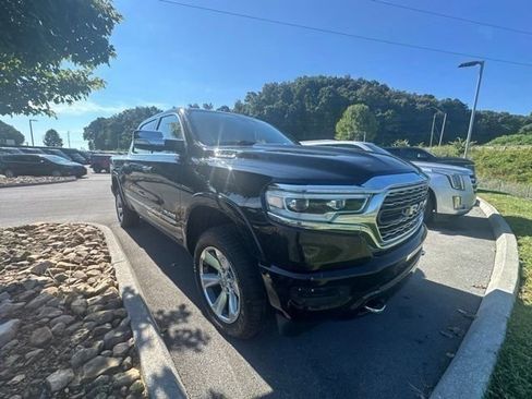 Used 2019 RAM 1500 Limited AWD/4WD image 11