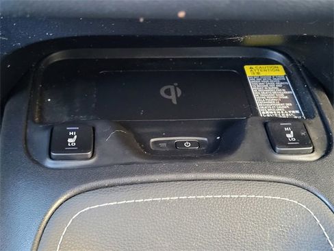 Certified 2022 Toyota Corolla XSE image 17