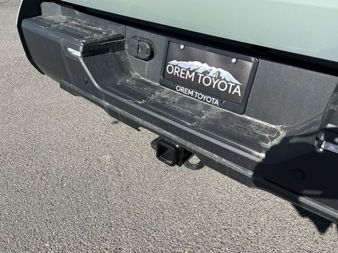 New 2026 Toyota Tundra SR5 w/ SR5 Convenience Package image 12