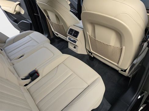 Certified 2023 Audi Q5 2.0T Premium w/ Convenience Package image 11