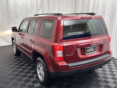 Used 2016 Jeep Patriot Sport w/ Power Value Group image 7