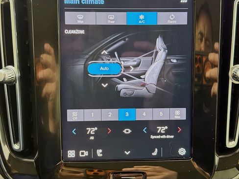 Used 2023 Volvo XC40 B5 Plus w/ Driver Assist Package image 36