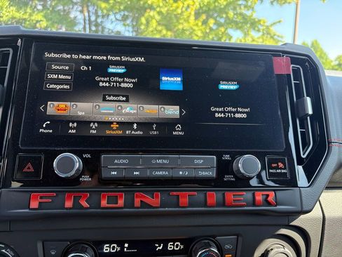 Used 2025 Nissan Frontier PRO-4X w/ Pro Convenience Package AWD/4WD image 17