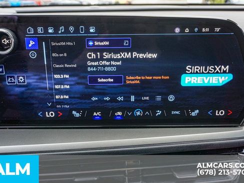 Used 2025 Chevrolet Traverse LT image 40