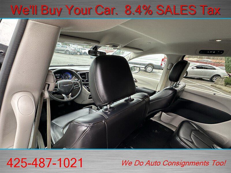 Used 2020 Chrysler Voyager Lxi FWD image 9