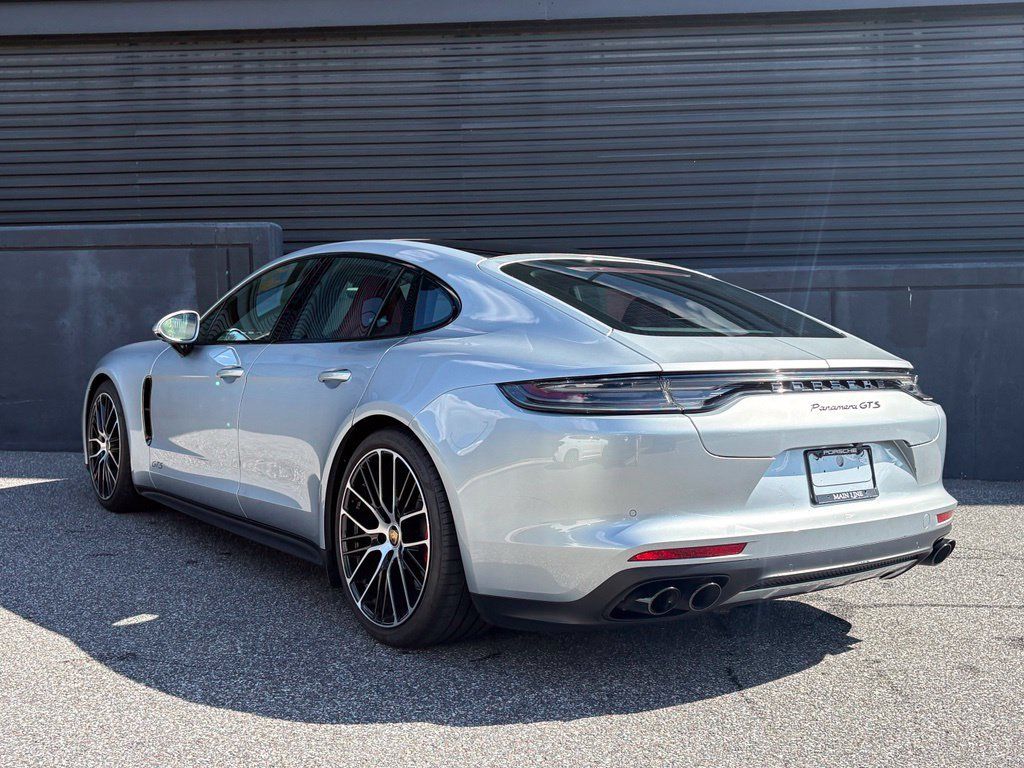 Certified 2022 Porsche Panamera GTS AWD/4WD image 8