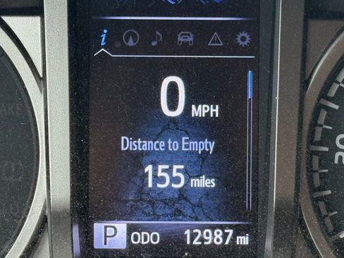 Used 2023 Toyota Tacoma Limited image 10