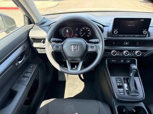 Used 2025 Honda CR-V LX image 29
