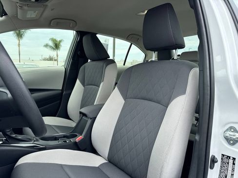 Certified 2025 Toyota Corolla LE w/ LE Premium Package FWD image 20