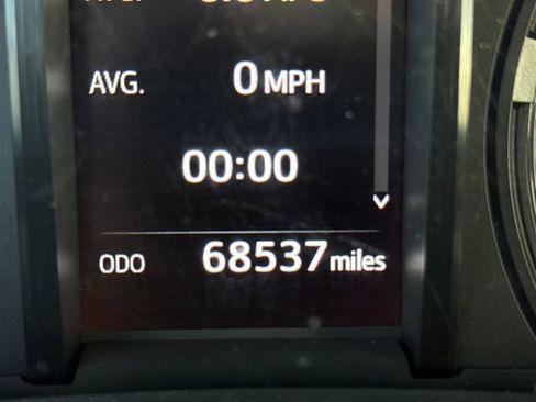 Used 2020 Toyota 4Runner SR5 image 18