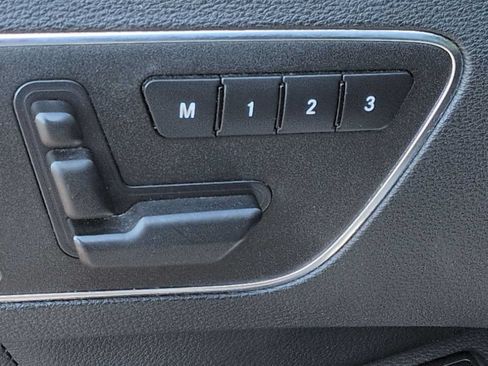 Used 2012 Mercedes-Benz E 350 4MATIC Sedan image 18