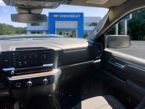 Used 2024 GMC Sierra 1500 Elevation AWD/4WD image 33