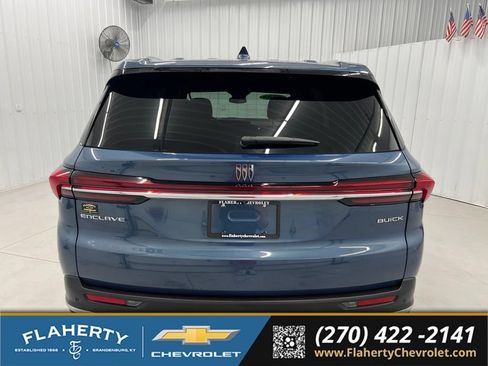 Used 2025 Buick Enclave Preferred w/ Power Package FWD image 4
