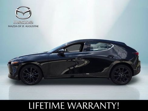 Used 2021 MAZDA MAZDA3 s FWD image 3