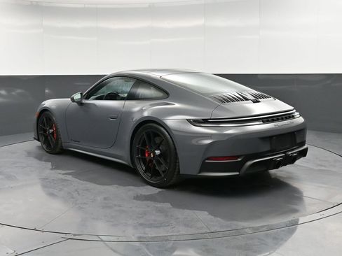 New 2026 Porsche 911 Carrera GTS RWD image 3