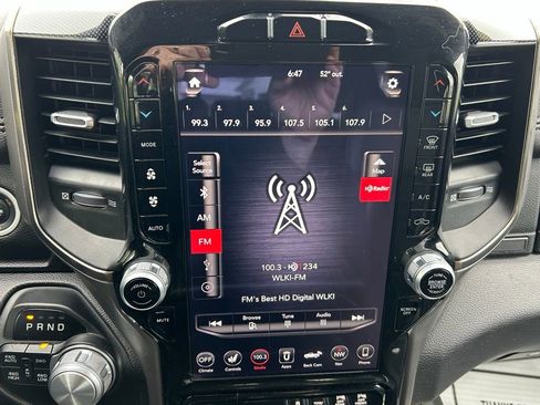 Used 2019 RAM 1500 Sport w/ Level 2 Equipment Group AWD/4WD image 25