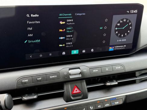 Used 2025 Kia K4 LXS image 22