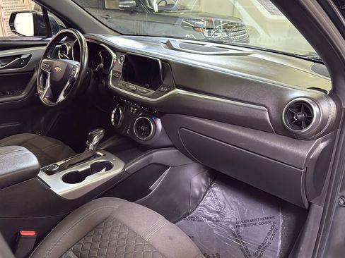 Used 2020 Chevrolet Blazer LT image 15