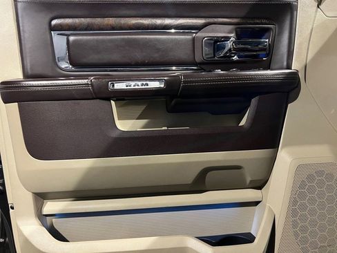 Used 2017 RAM 1500 Laramie Longhorn w/ Convenience Group image 21